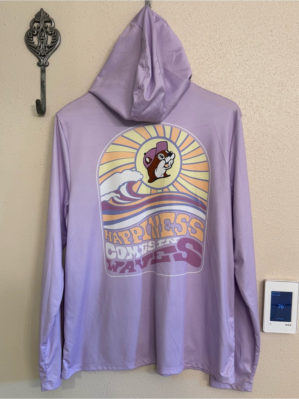 Buc-ee's "Happiness Comes in Waves" Surf Sun Shirt XL